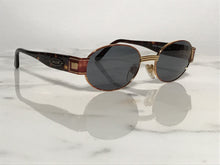 Load image into Gallery viewer, Hilton Picadilly Vintage Gold Sunglasses - Braglia
