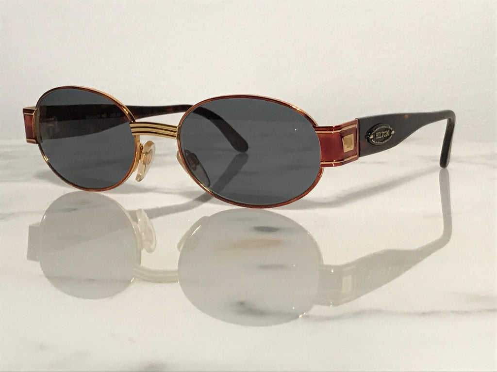 Hilton Picadilly Vintage Gold Sunglasses - Braglia