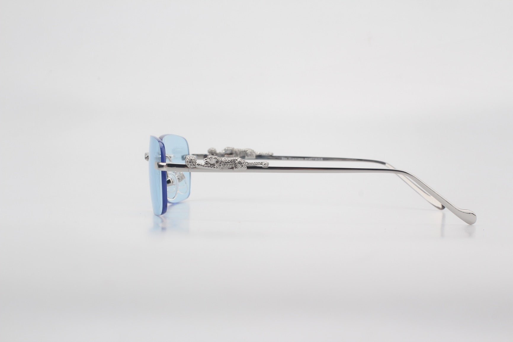 18k White Gold Giaguaro Sunglasses Sky Fall Blue Lenses